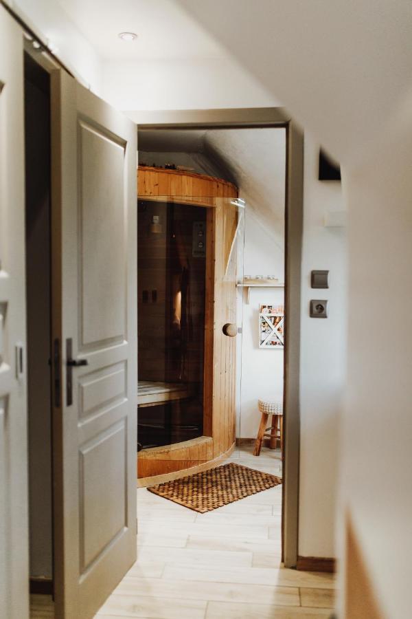 Chalet Scandinave Avec Sauna Ir - In The Woods Gesves Kültér fotó